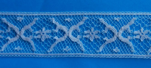 CRNa Crown  Maline Lace Insertion 5/8"