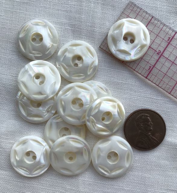 Buttons - Fancy  2 Hole Size 3/4" -one dozen